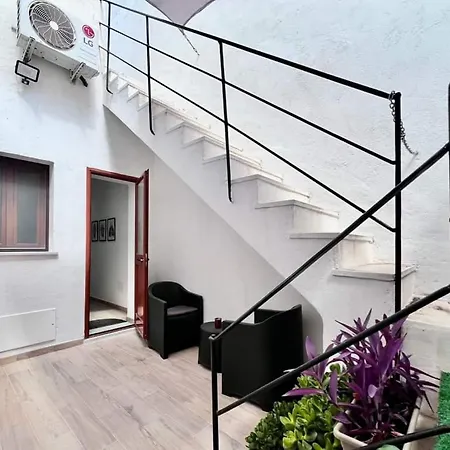 21 Bed and Breakfast Αουγκούστα