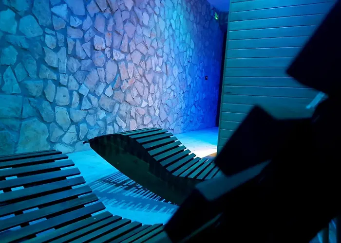 21 Bed & Breakfast 4*